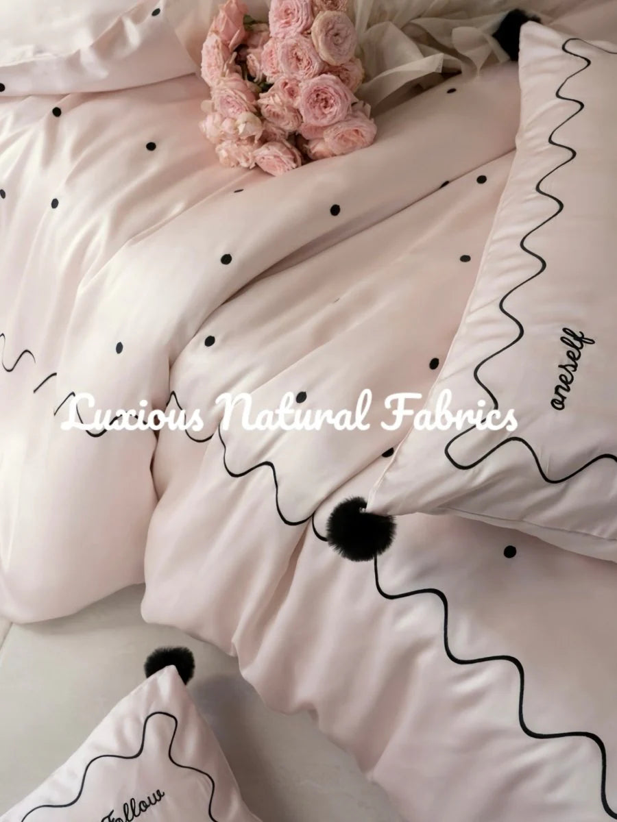 Elegant Retro Polka Dot Silky Tencel Lyocell Queen Size Duvet Cover Set